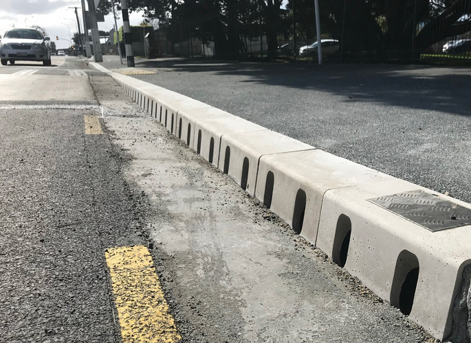 KerbDrain For Adverts Without Stones Lena 01
